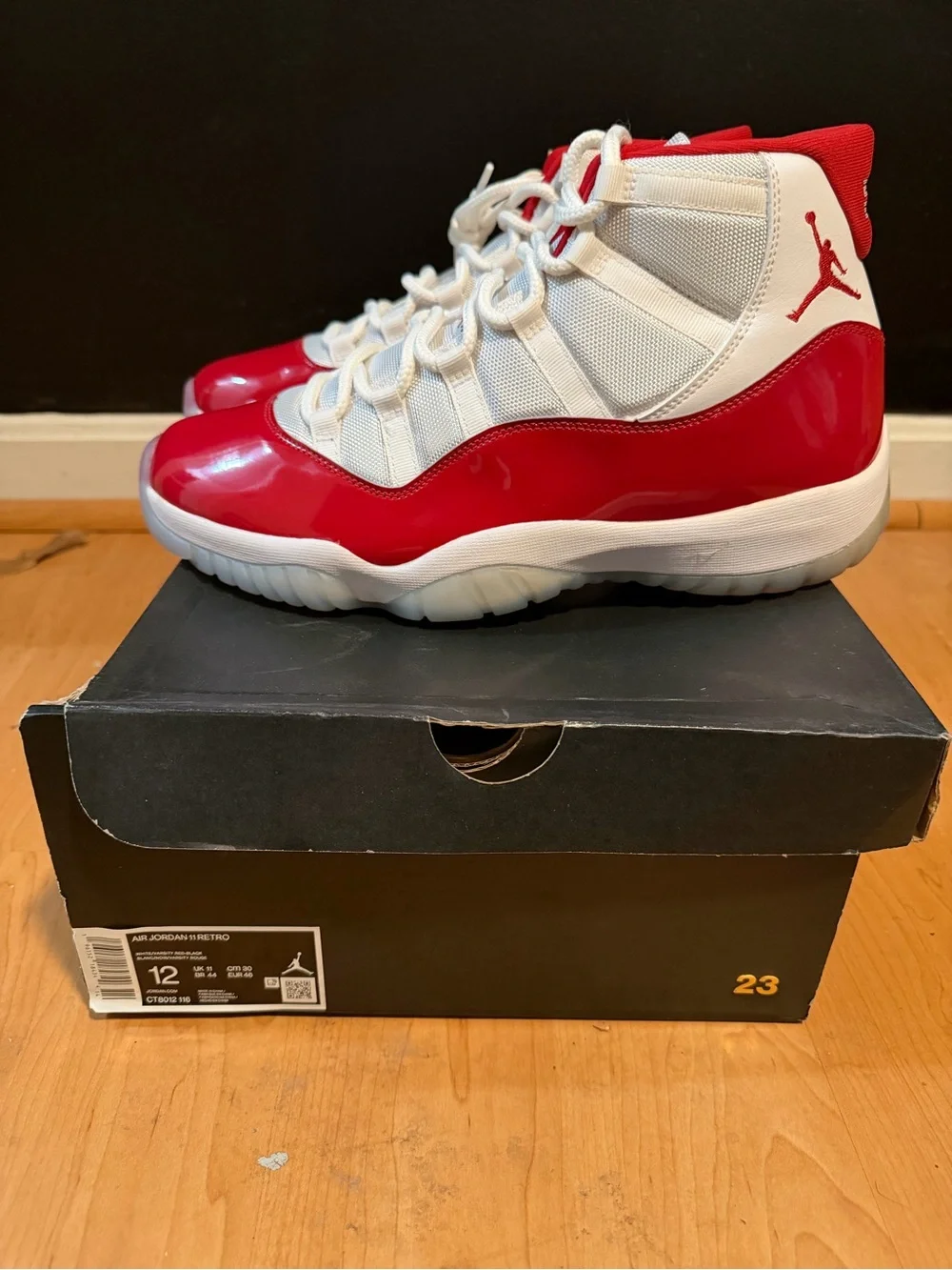 Jordan Men’s Retro 11 High Top Sneakers - White/Red
